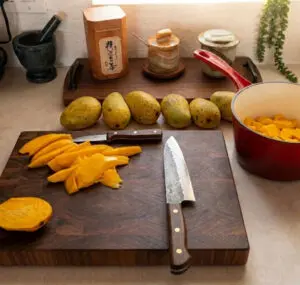 Mild Mango Dessert Sauce